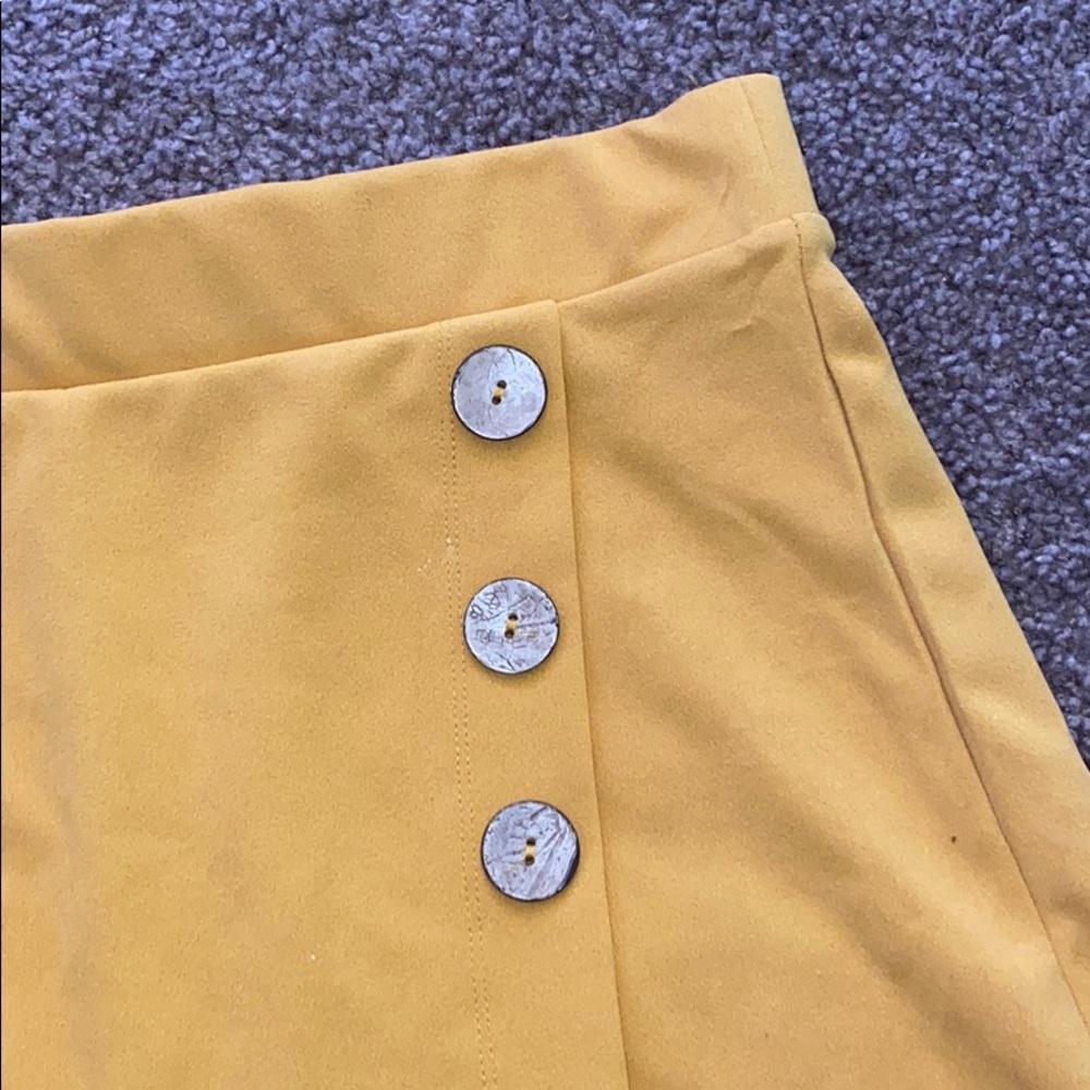 Haute Monde Mustard Yellow Skort - Picture 2 of 4